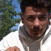 Un joven pregunta a los españoles cuánto dinero ganan al año y la mayoría coincide en la respuesta